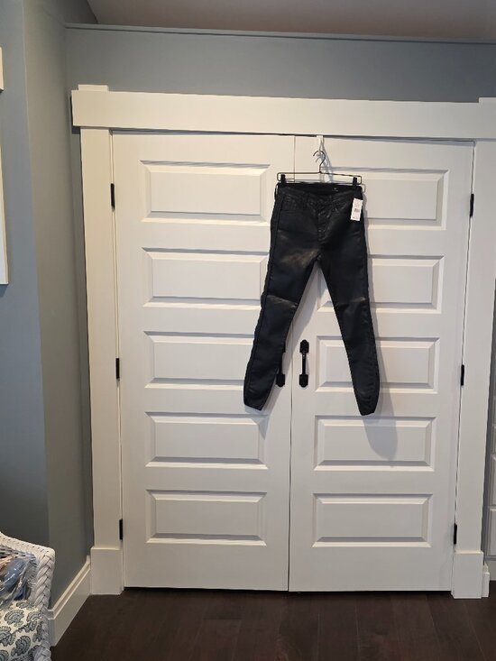 NWT: Ag Adriano Goldschmied Leatherette Ankle Legging Size 26 - Picture 2 of 7